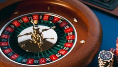 Shield of Sparta Slot Review: Check the RTP, Play 20 Paylines and Trigger Magnetic Respins With Up to 20 Free Spins